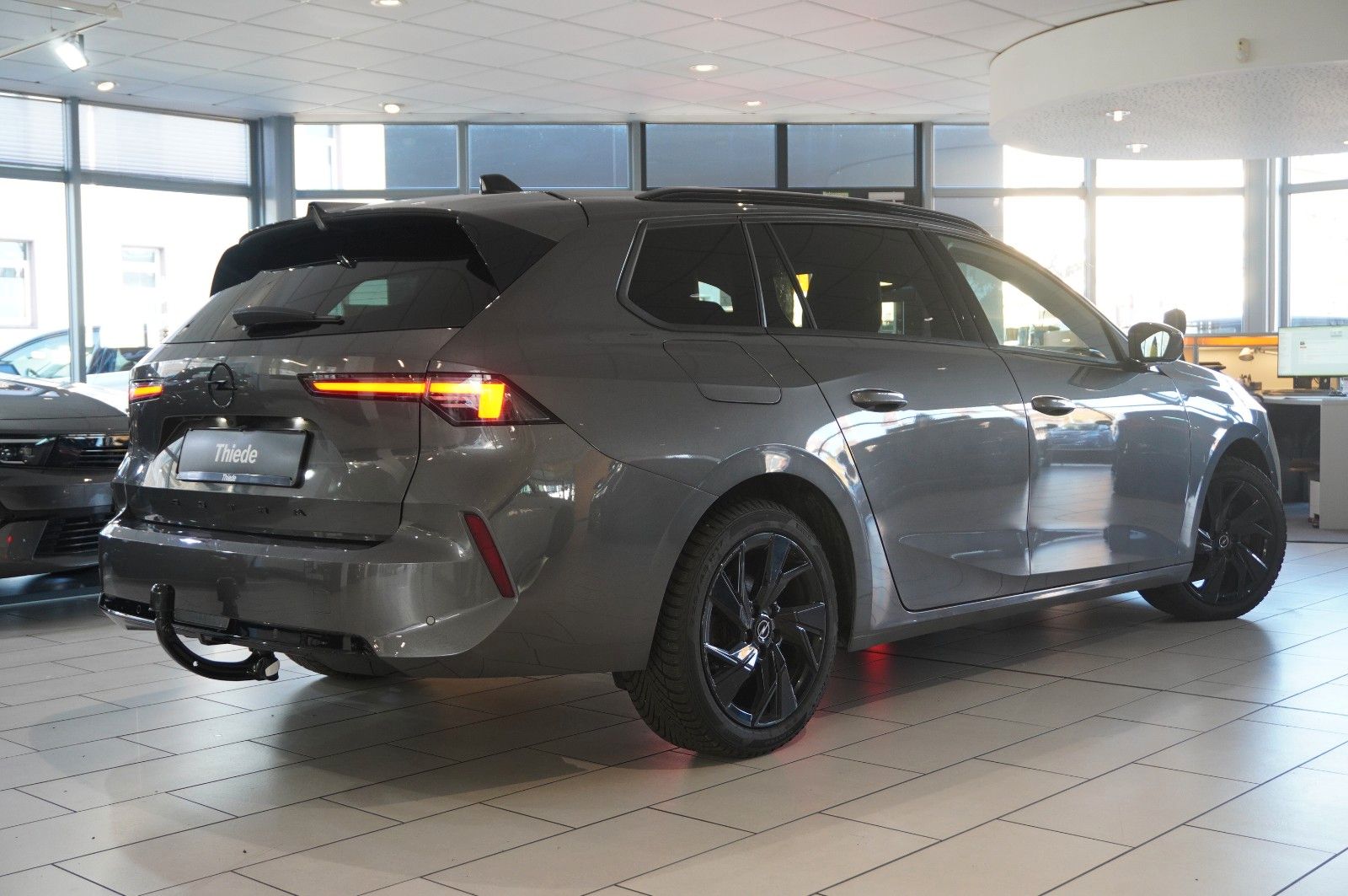 Fahrzeugabbildung Opel Astra L ST 1.5D GS LINE NAVI/LED/360°/SH/DAB/AHK