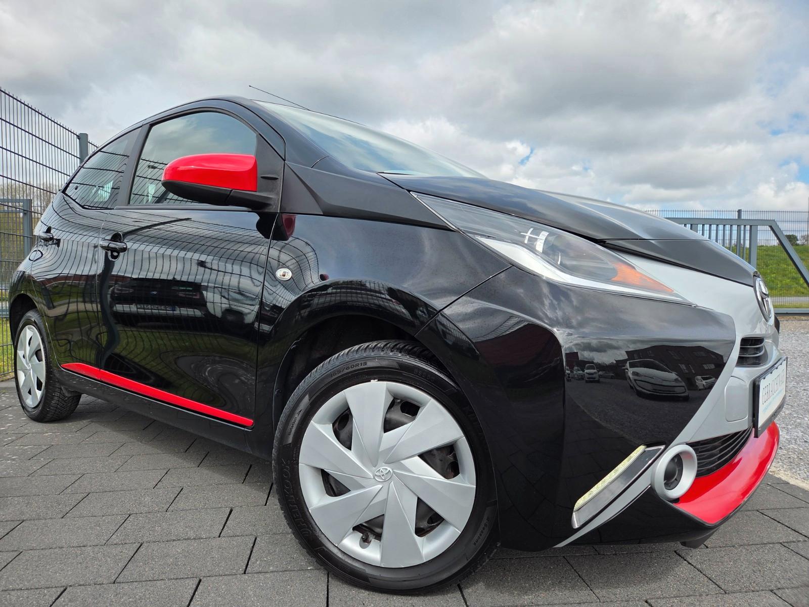 Toyota Aygo AYGO Aus 1 Han/Ganzjahr/Kfz-Str nur 20,-Jah