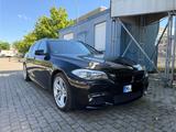 BMW 530D  M-Paket,Headup,NBT Evo,Pano,19Zoll,Carplay - BMW 530 aus 2011: Kombi, 530d
