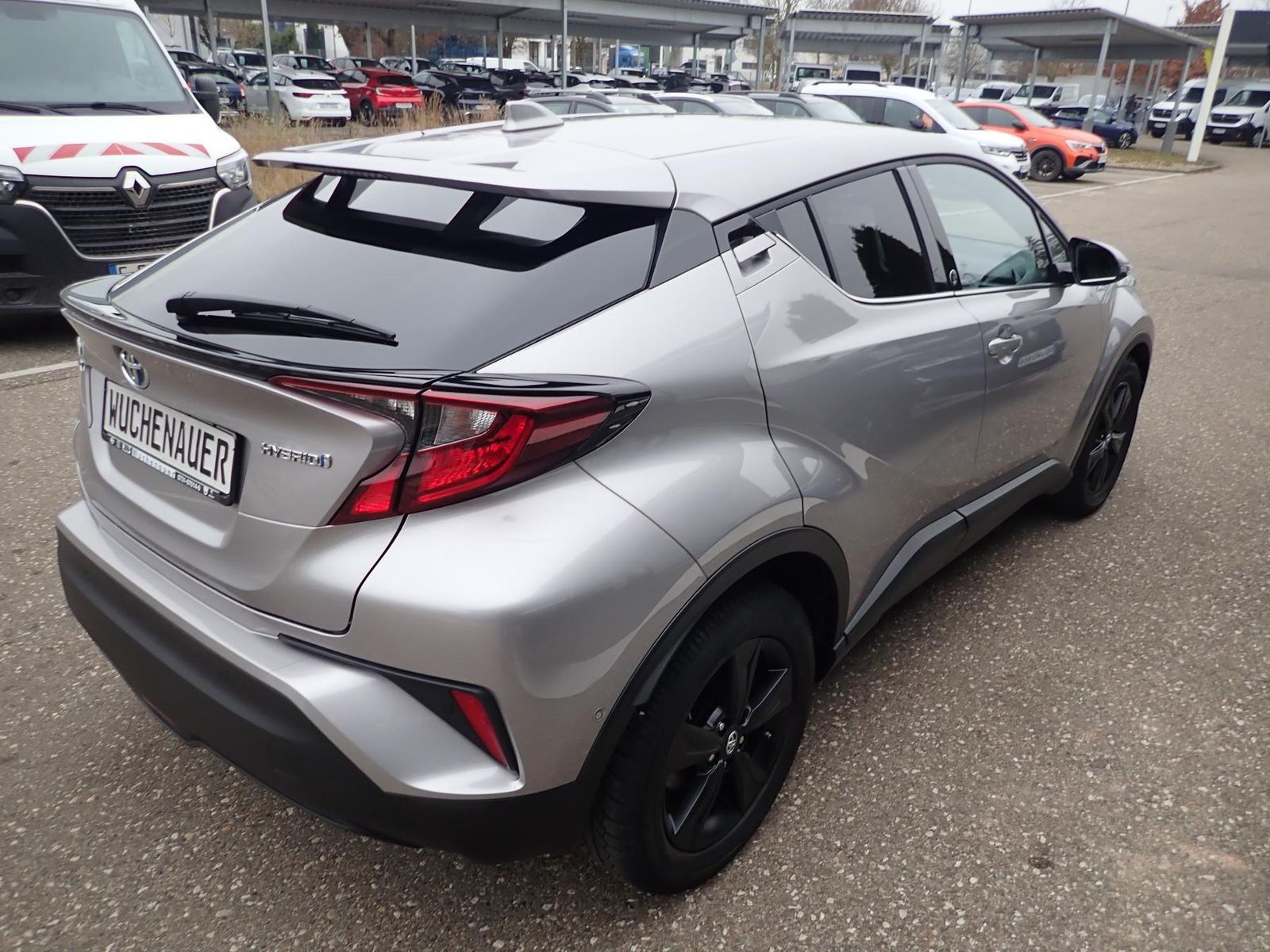 Fahrzeugabbildung Toyota C-HR Hybrid Team D