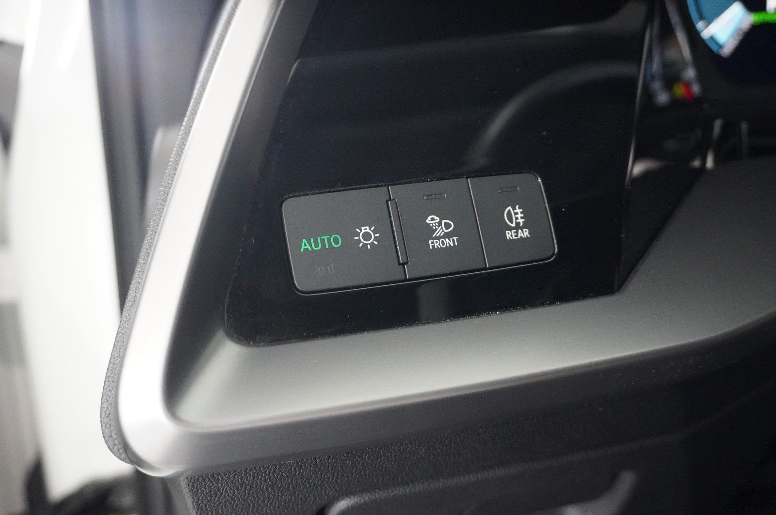 Fahrzeugabbildung Audi A3 Sportback 35 TFSI S-TRONIC NAVI/LED/SPORT/ACC