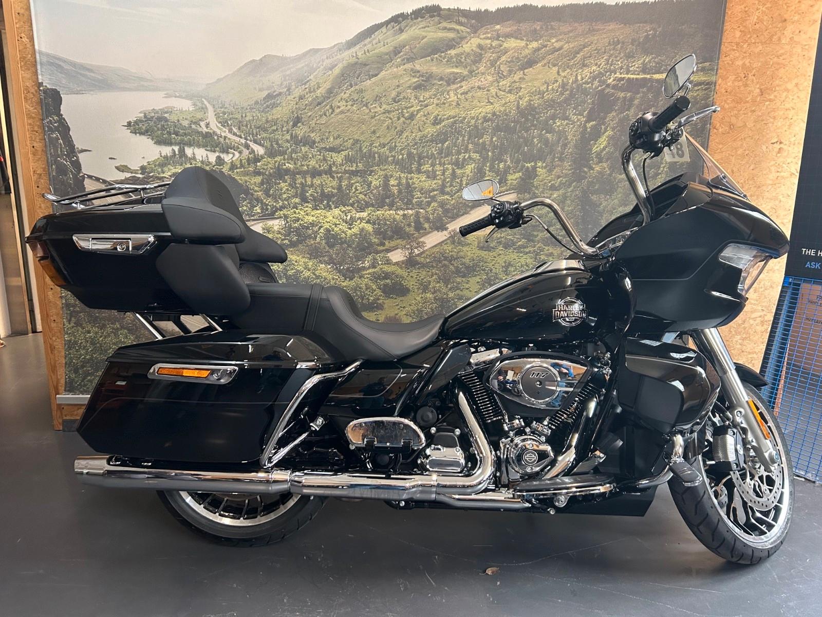 Harley-Davidson | FLTRXL Road Glide Limited