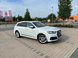 Audi Q7 3.0 TDI quattro S line - Audi Q7: Weiß