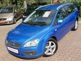 Ford Focus Turnier Titanium Xenon Sitzheiz PDC Sony - Ford Focus aus 2005: Turnier