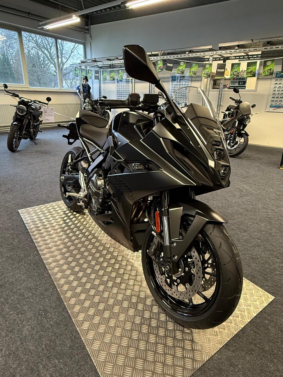 Suzuki GSX8-R    GSX 8-R  Mod. 25/26 SAISONSTART-PREIS
