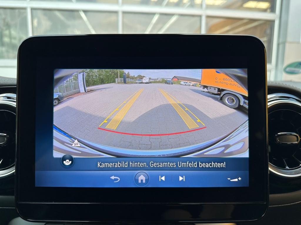 Mercedes-Benz T 180 PROGRESSIVE Lang Navi LED Kamera Tempomat
