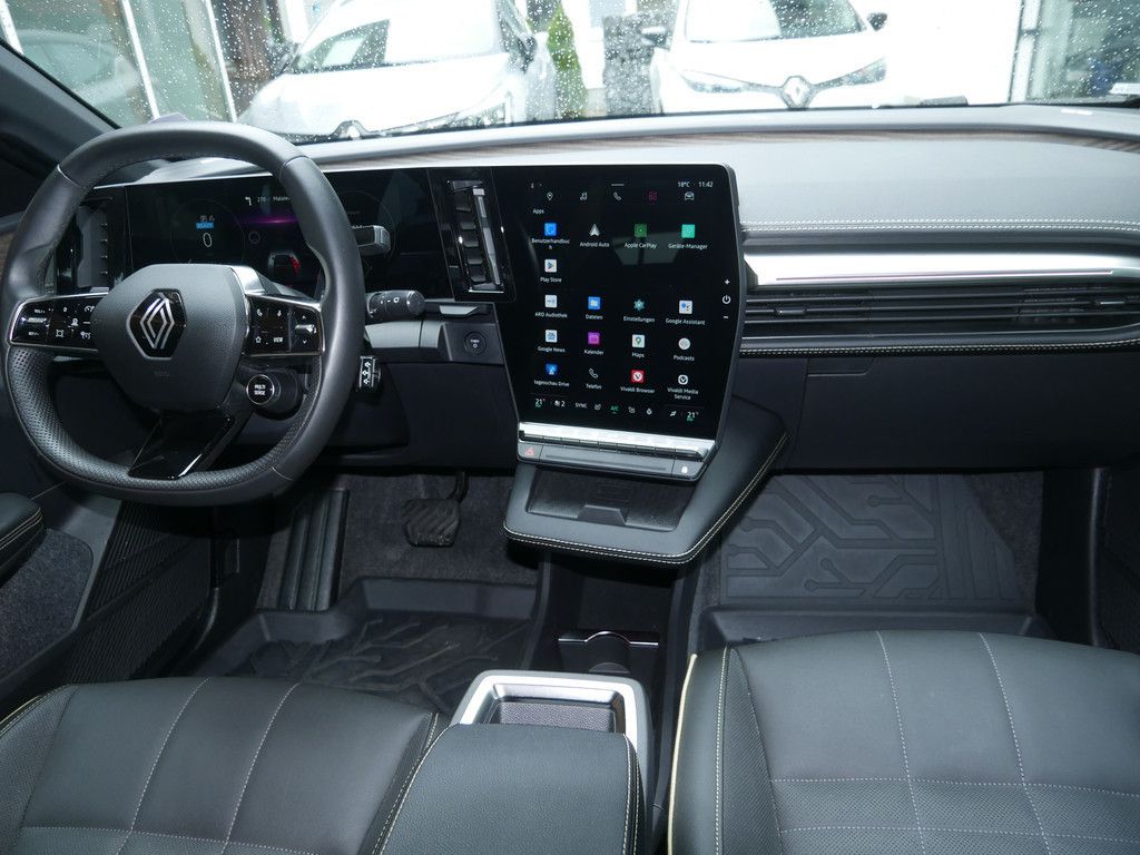 Fahrzeugabbildung Renault Megane E-Tech EV60 220 Iconic