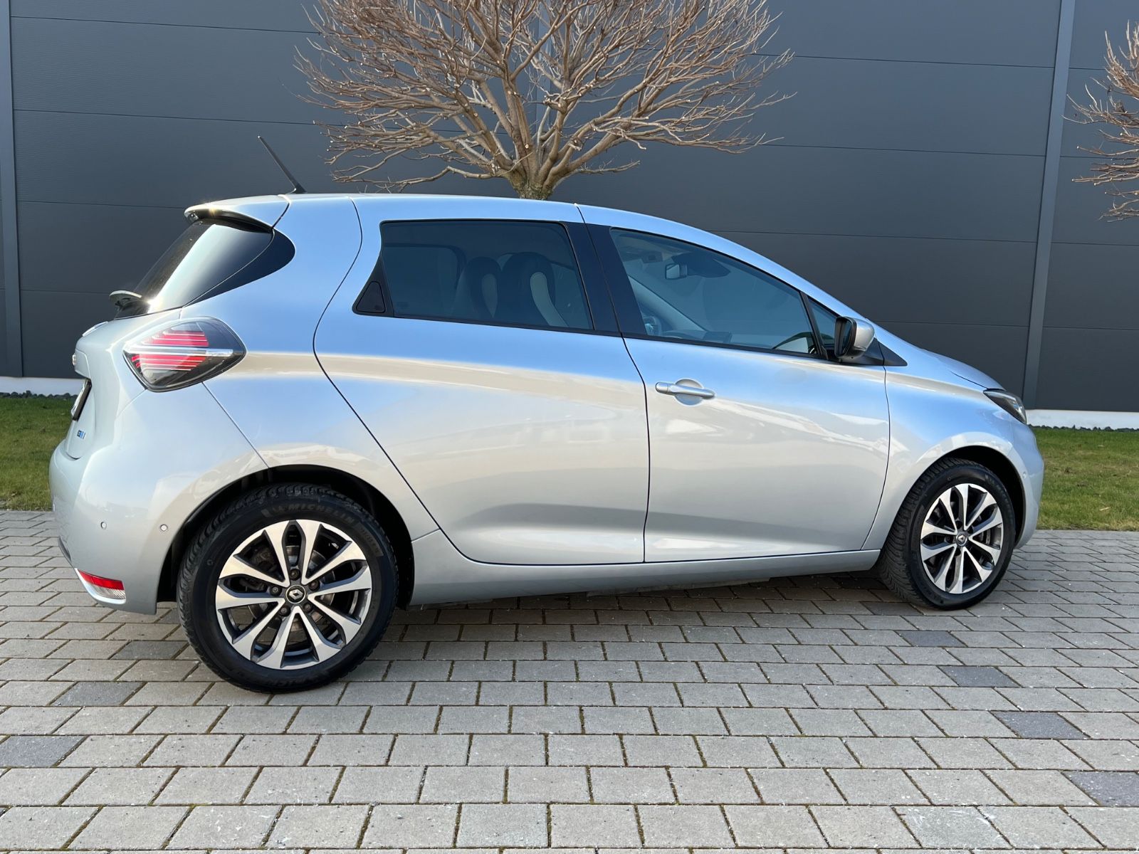Renault ZOE R135 Intens|INKL BATTERIE!!!LED|NAVI|KAMERA imagem 3