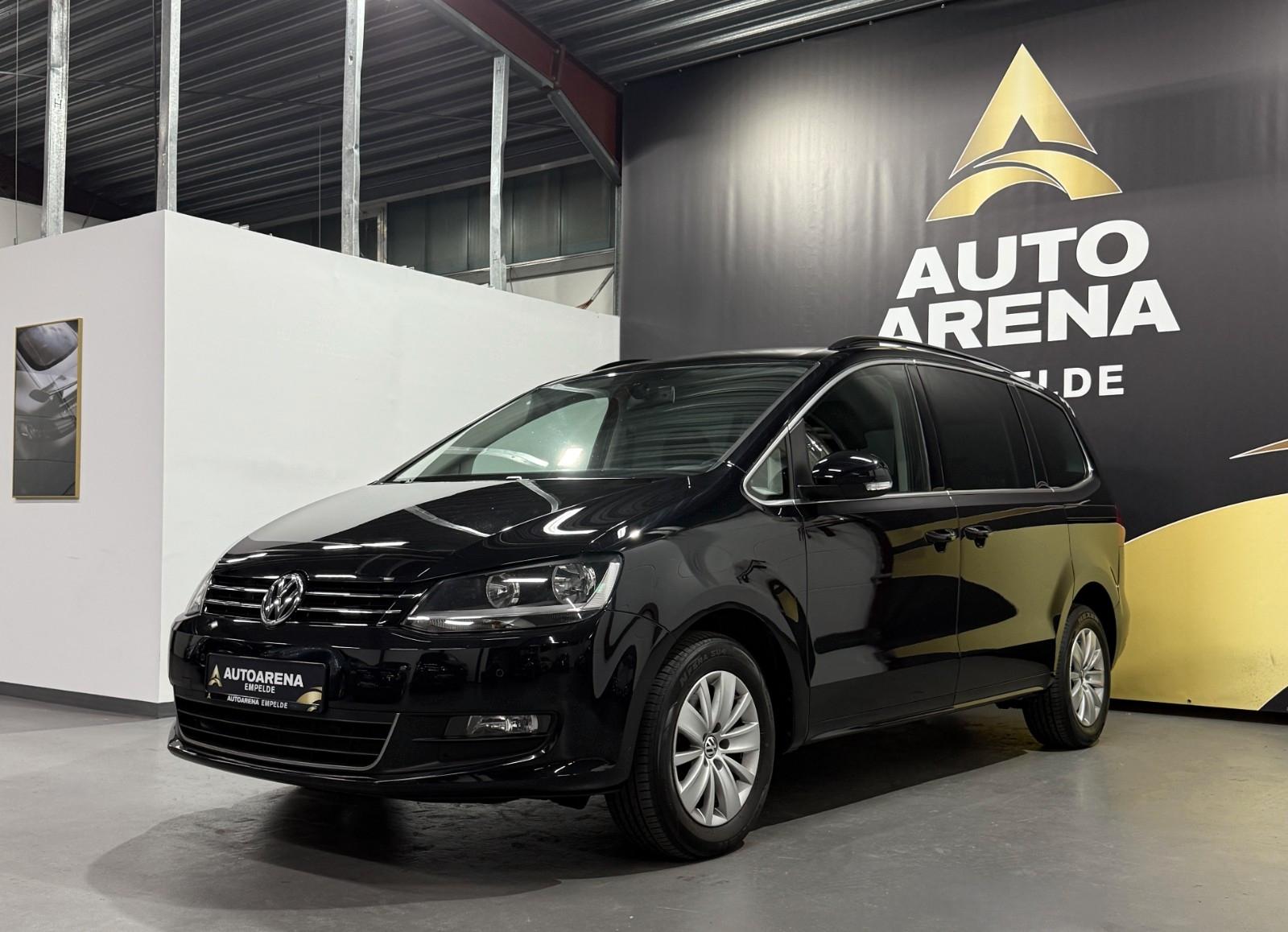 Volkswagen Sharan 2.0 TDI DSG *7-Sitzer*Navi*Start/Stop*PDC