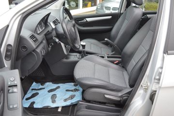Mercedes-Benz A 150  Avantgarde AHKLamelleSHPDCAlu 17