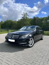 Mercedes-Benz C 180 AMG 2.Hd AVANTGARDE Kette neu TÜV - Mercedes-Benz C 180 aus 2011: AMG