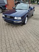 Audi Cabriolet 2.6 - - blaue Audi Cabriolet