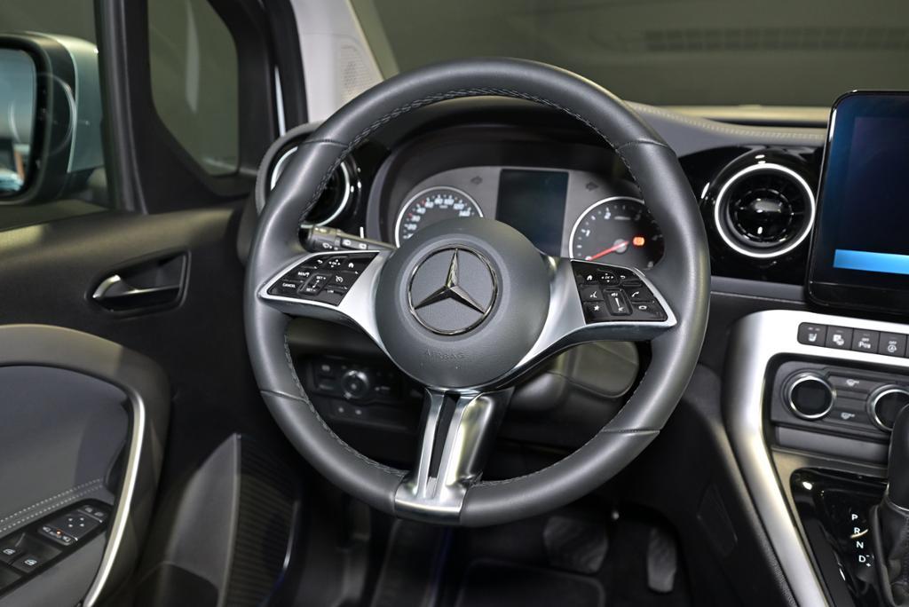 Mercedes-Benz T 180 d PROGRESSIVE NAVI AHK 1.5t. Klima LED ALU