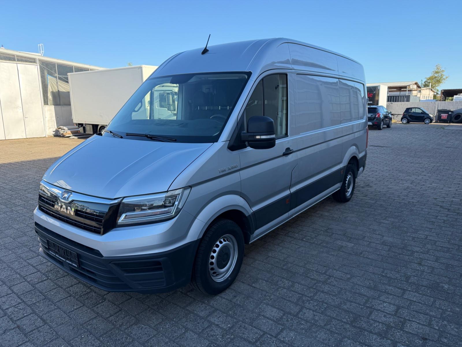 MAN TGE 3.180.Klima.3xSitze.AHK 3,5t.TÜV 03/2027