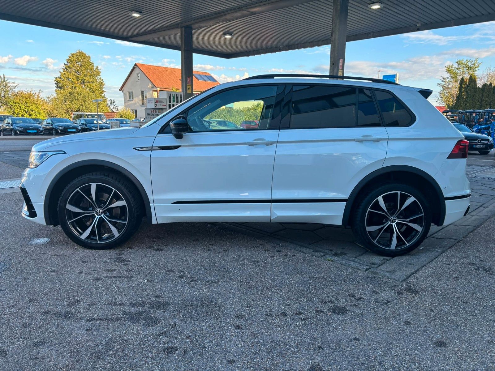 Volkswagen Tiguan R-Line 4Motion *AHK/Navi/360°/SHZ* imagem 3