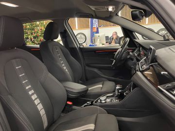 BMW 225 Active Tourer *HEAD-UP*KAMERA*NAVI*ACC*