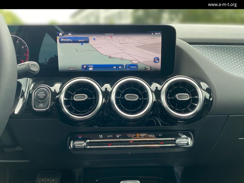 MERCEDES-BENZ B 200