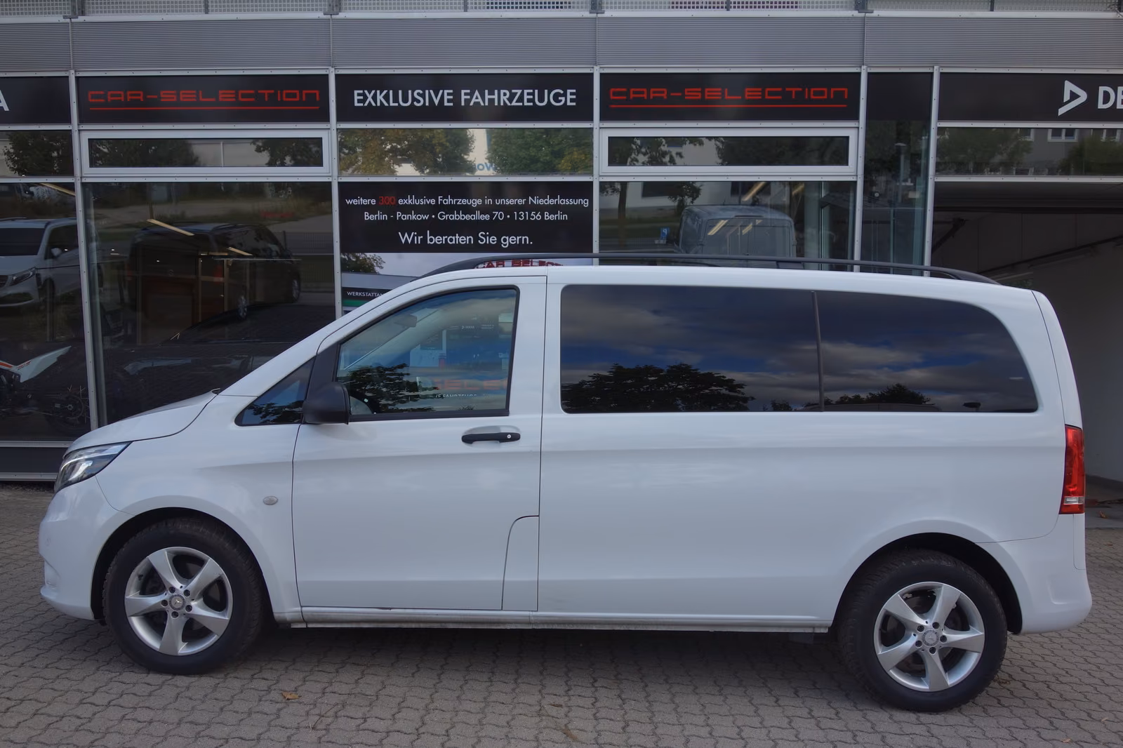Mercedes-Benz Vito 110 CDI Tourer Kompakt LIEGEPAKET/STDHZG, миниатюра 3