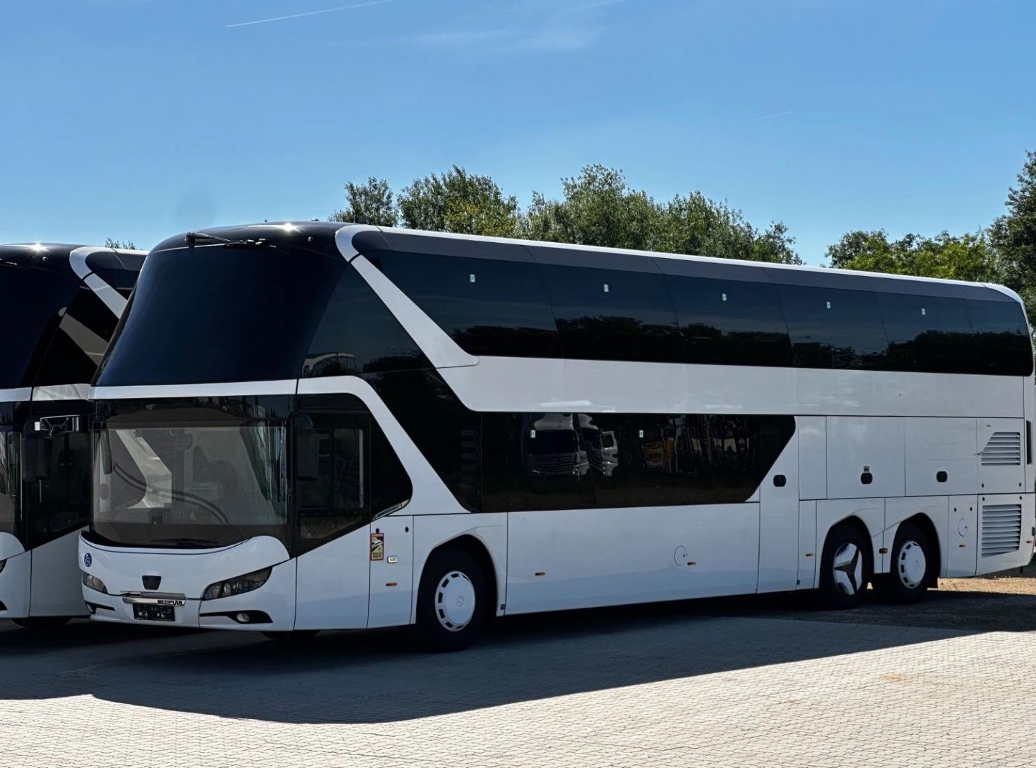 Neoplan 10x units Skyliner L / S431 S531 / 761.126 km