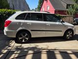Skoda Fabia Combi 1.4 Ambiente |1. Hd|AHK|TÜV28|GJR - Skoda Fabia: Kombi, 1.4