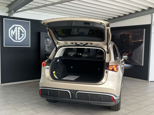 MG S6 Luxury AWD