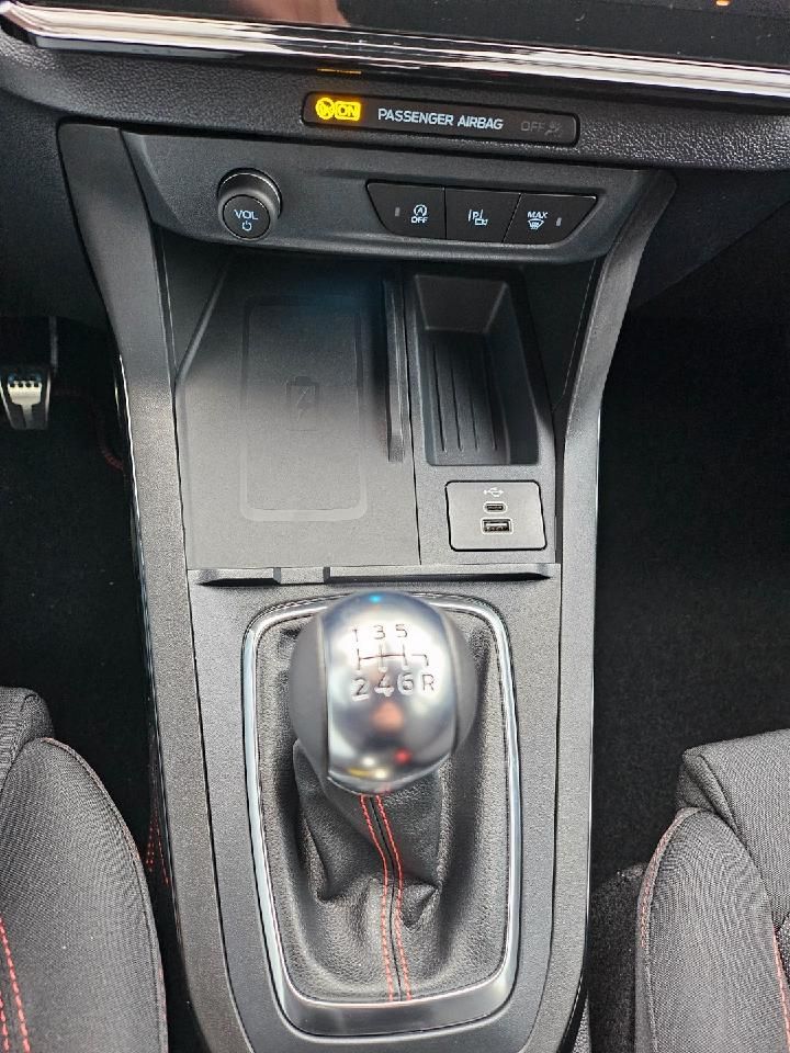 Fahrzeugabbildung Ford Puma ST-Line