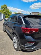 Volkswagen T-Roc 1.5 TSI ACT OPF Sport , AHK, Allw.Reifen - : Geländewagen, Reifen