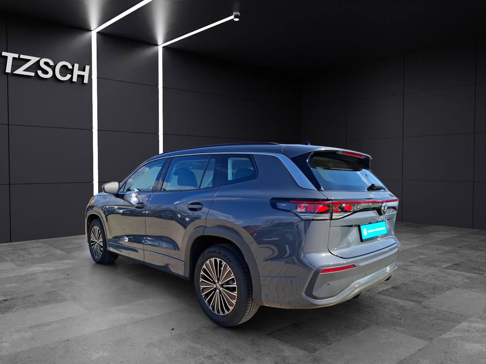 Fahrzeugabbildung Volkswagen Tayron eTSI Life DSG LED AHK Navi AID ACC RFK SH