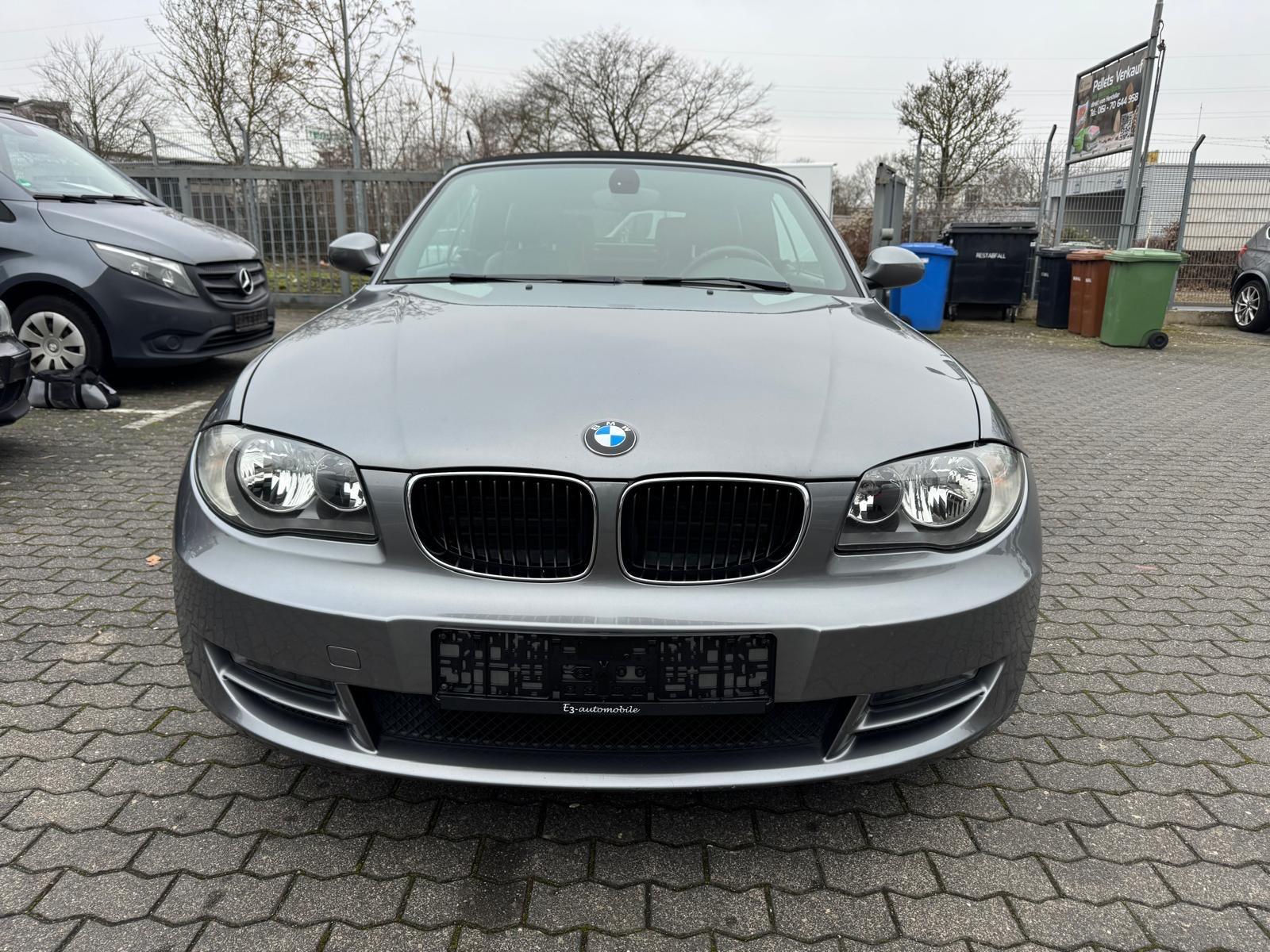 BMW 118i Cabrio /Leder/Klimaaut./PDC/Tüv Neu