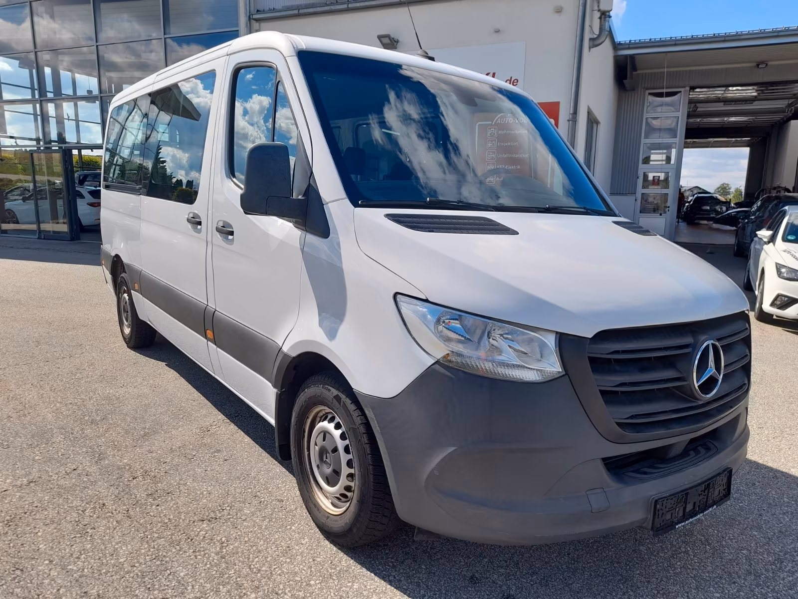 Mercedes-Benz Sprinter 214CDI 9-Sitzer KLIMAANLAGE
