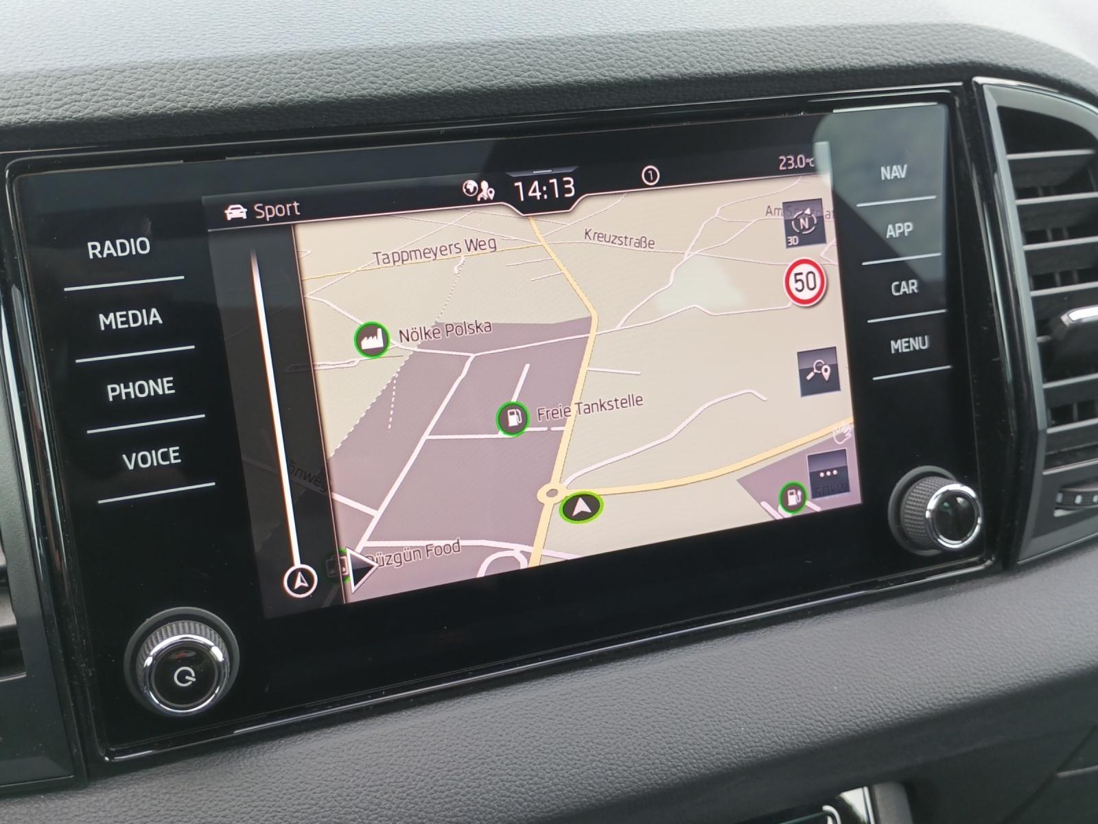 Skoda Karoq 2.0 TDI DSG 4x4 Sportline  Panodach AHK St