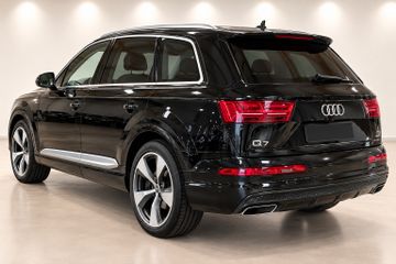 Audi Q7 - 5