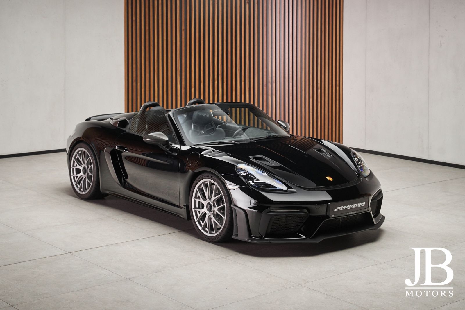 Fahrzeugabbildung Porsche Spyder RS Weissach PCCB Lift Magnesium Chrono