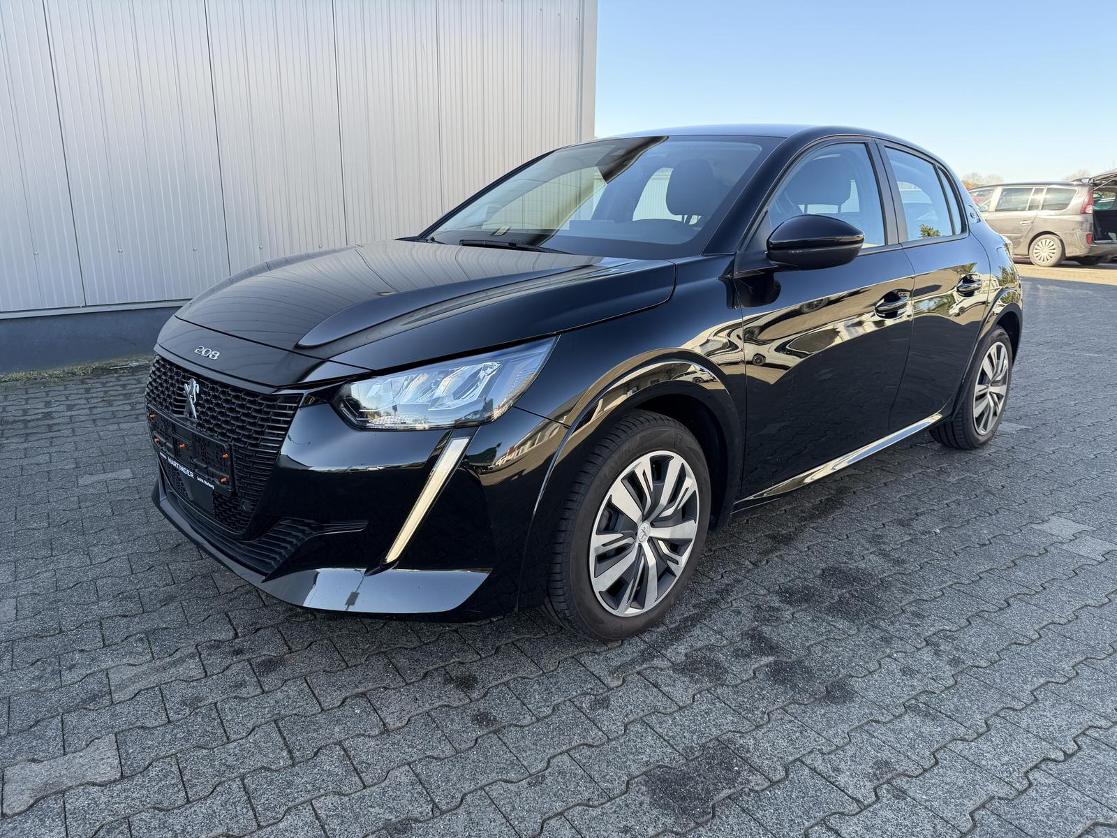 Peugeot 208 e- Active*wenig KM*Wärmepumpe*Rückfahrkamera