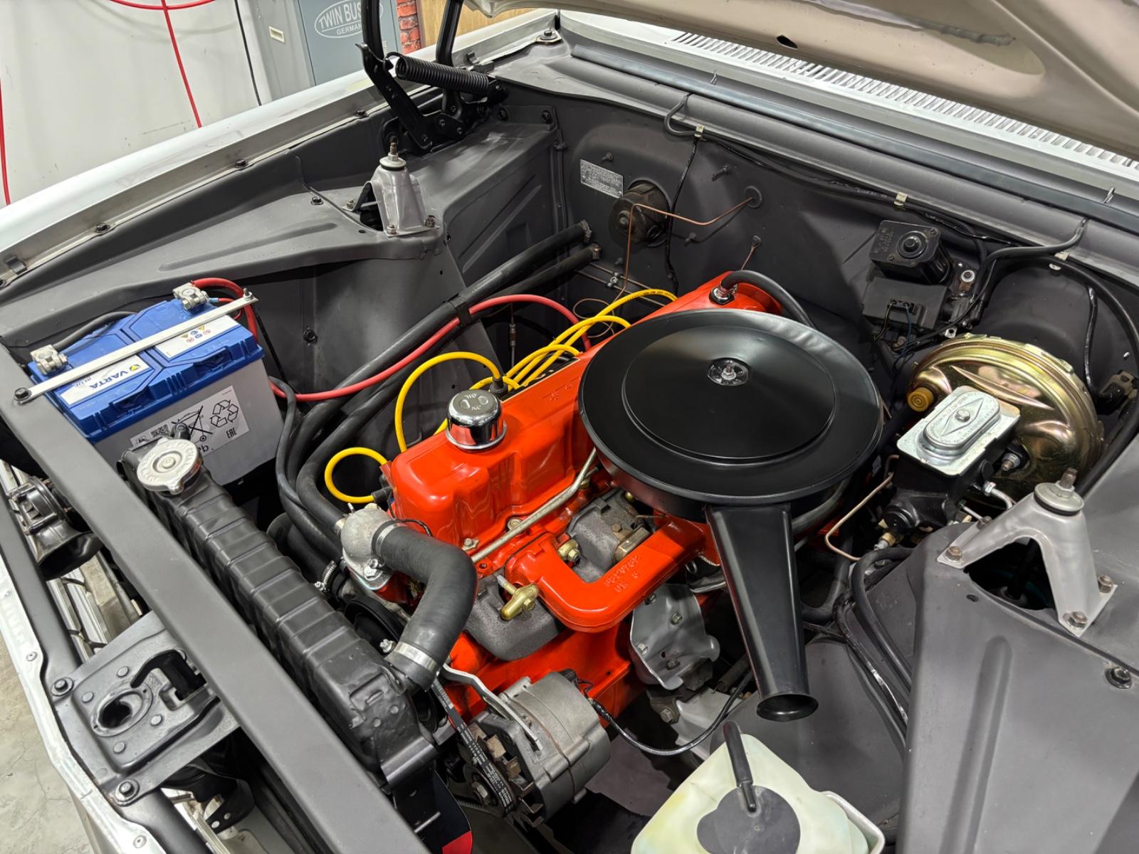Chevrolet Chevy II 400 Nova - 194cui Inline 6 
