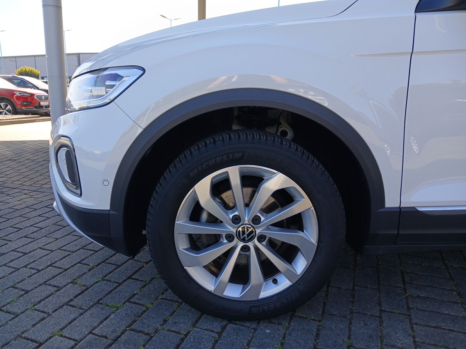 Fahrzeugabbildung Volkswagen T-Roc TDI Style AHK AID ACC RFK SH LM