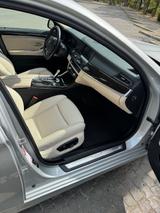 BMW 535d xDrive A Luxury Line Luxury Line - silberne BMW 535
