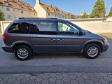 Chrysler Voyager 2.8 CRD/6 Sitzer/Gewährlstng+TÜV+Inspekt - Chrysler in Essen