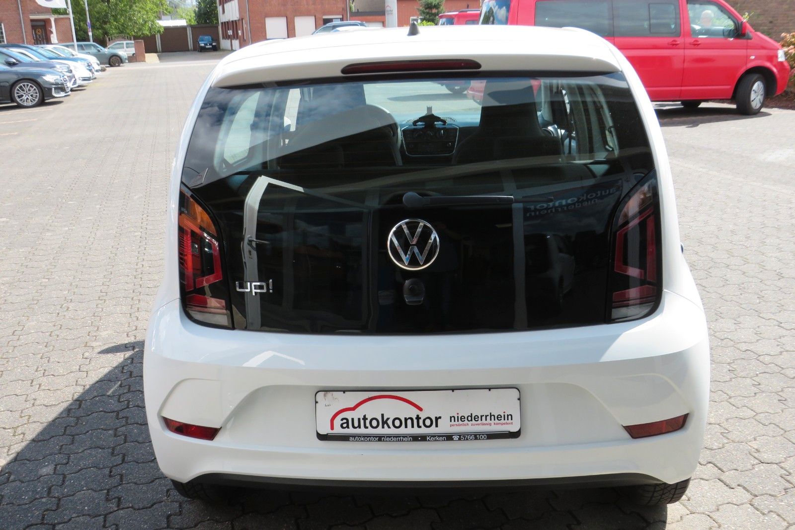 Fahrzeugabbildung Volkswagen up! 4T SITZH. GJ KLIMA TELVOR MAPS&MORE 1.HD