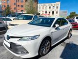 Toyota Camry Hybr/Benzin/Automatic/Navi/ - Toyota Camry Gebrauchtwagen in Hamburg