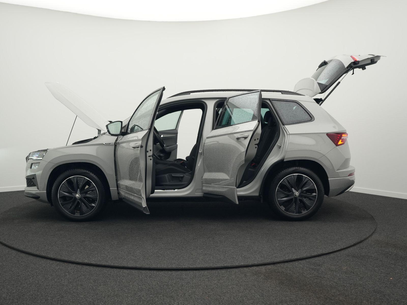 Skoda Karoq Sportline 2.0TSI 4x4 DSG *GRA*R-KAM*LED*18