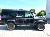 Land Rover Defender 110 TD5 Station Wagon*Standheizung+AHK* - gebrauchte Land Rover Defender aus dem Jahr 2004