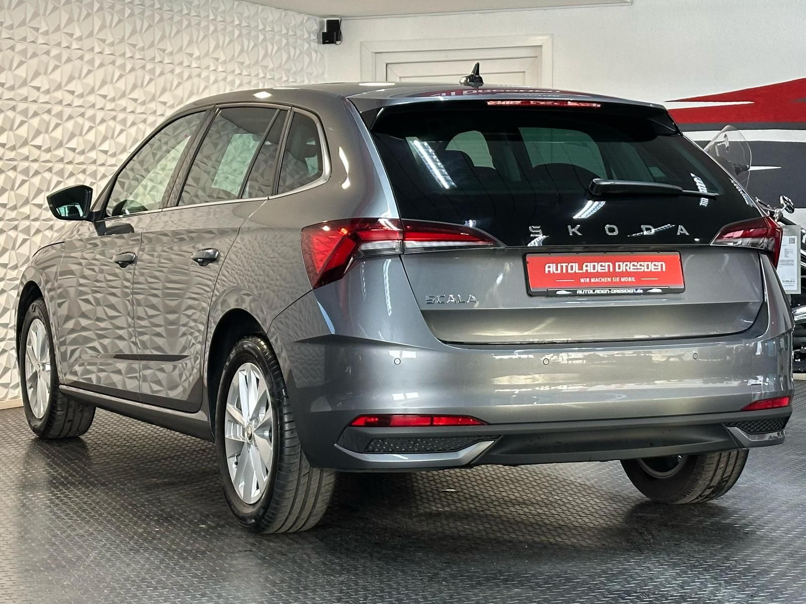 SKODA Scala 1.0TSI SELECTION LED#AHK#SHZ#LH#TEMPO#SPUR - Image 5