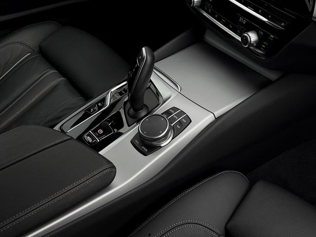 Foto Nummer 10: BMW 530e
