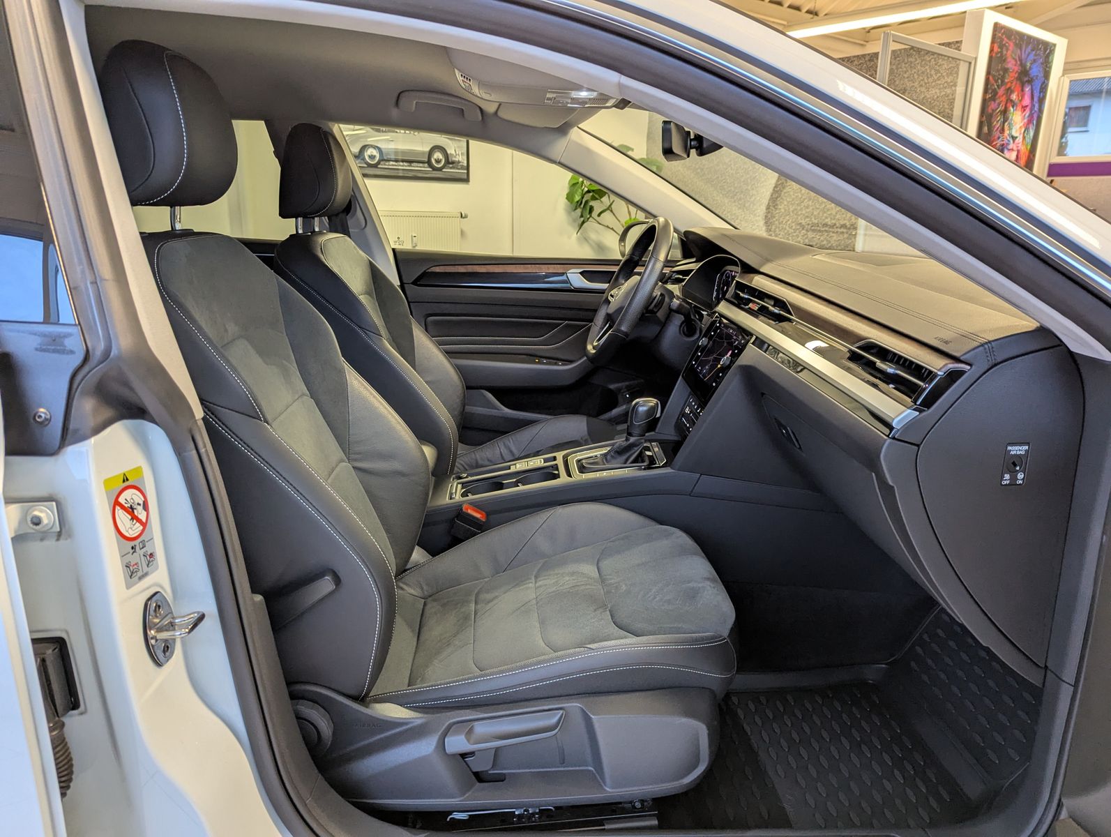 VW Arteon 2.0 TDI DSG SB Virtual LED Kamera AHK 18" - Image 14