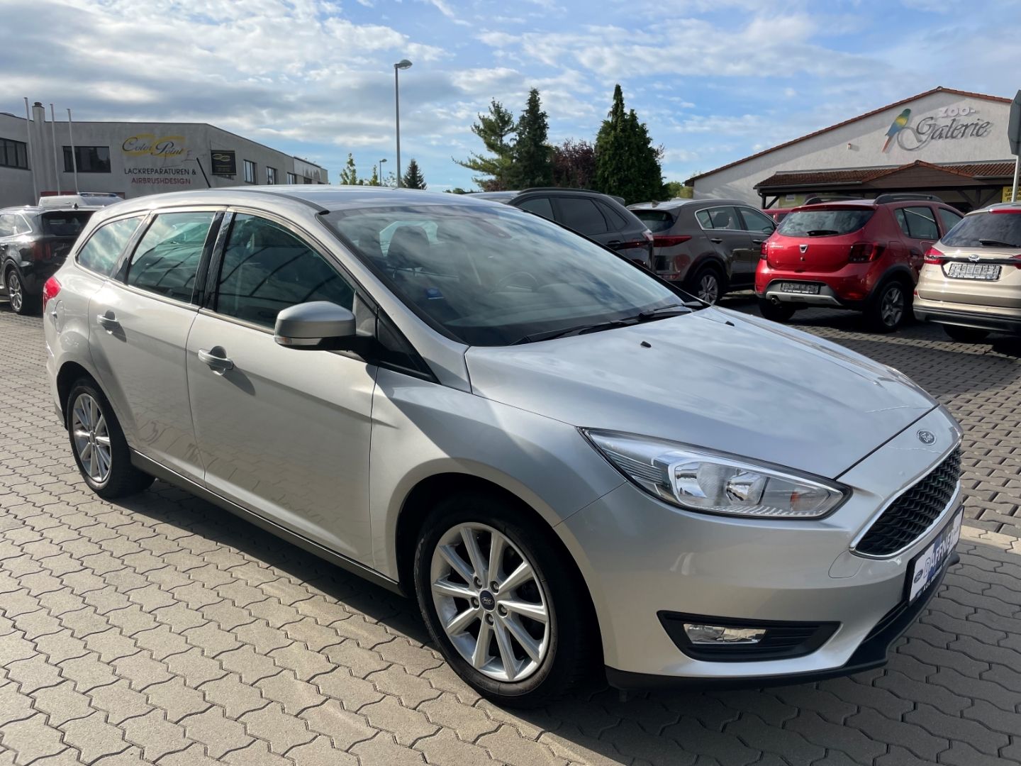 Fahrzeugabbildung Ford Focus Business Klima Bluetooth Tempomat