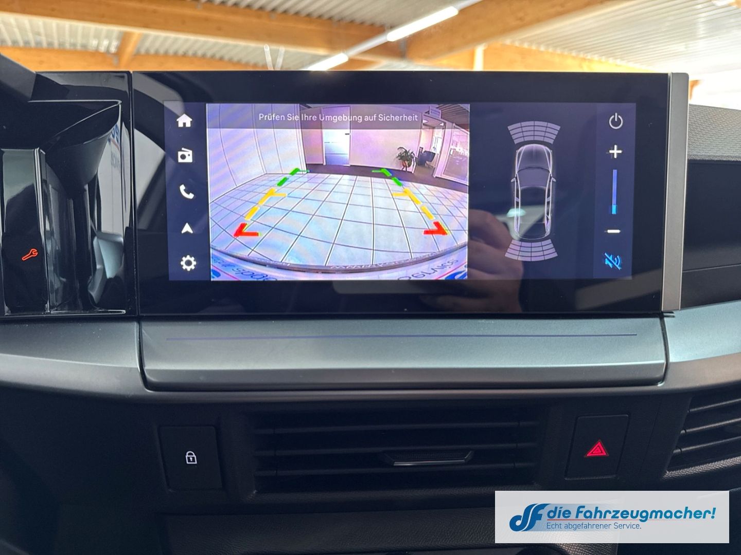 Fahrzeugabbildung Opel Frontera Electric Edition 83 kW Digitales Cockpi