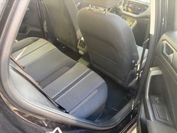 Volkswagen T-Roc - 10
