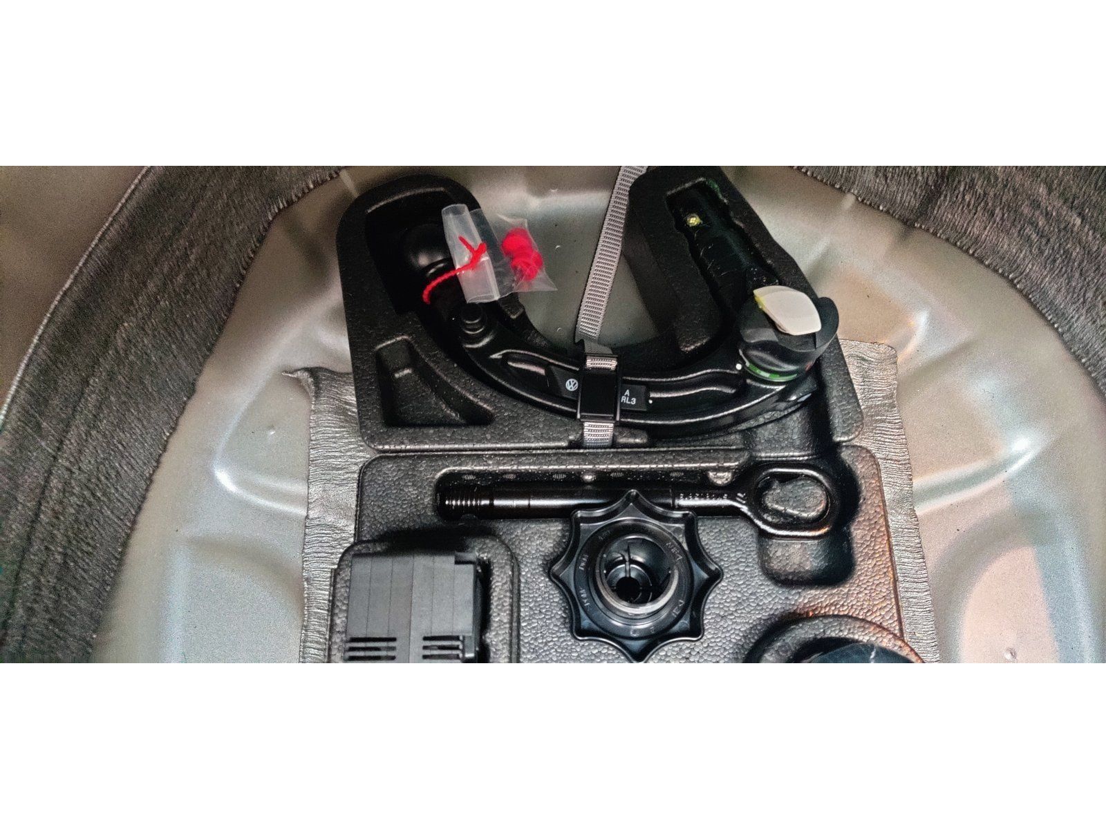 Fahrzeugabbildung Volkswagen Taigo Life TSI *AHK*LED*PDC*Sitzhzg*App-C.*