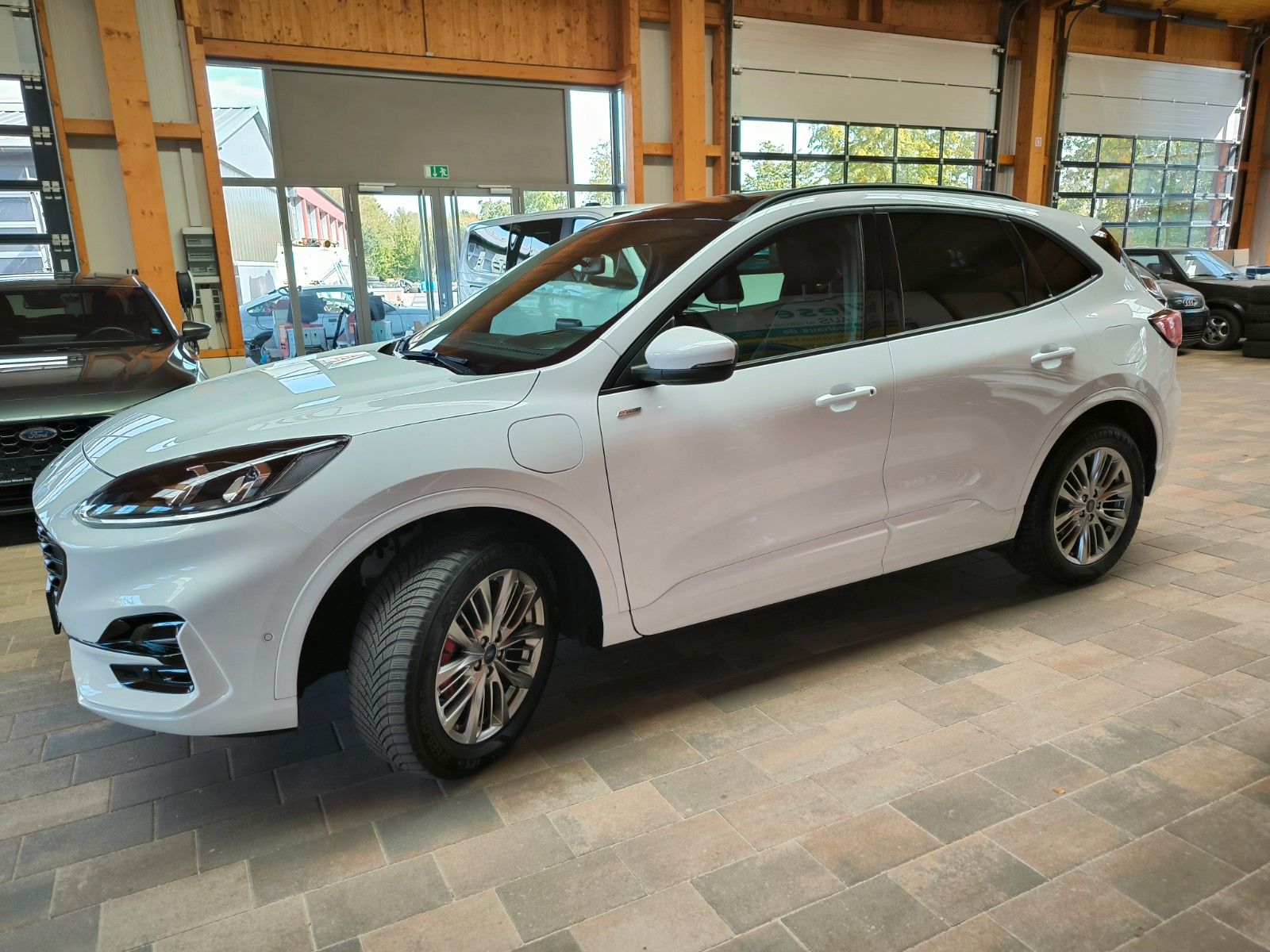 Ford Kuga 2,5 PHEV Hybrid ST-Line X,SD,AHK,AGR-Sitz